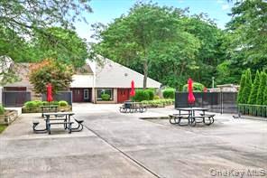 224 H Springmeadow Drive # H, Holbrook, NY 11741