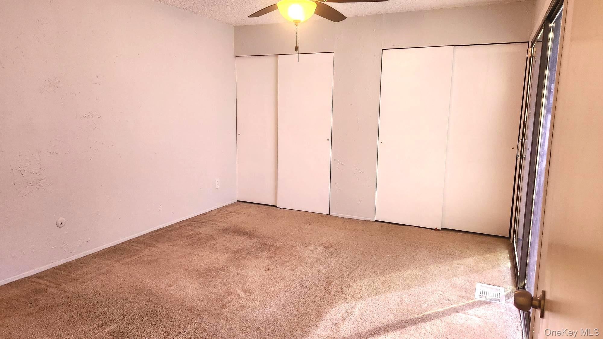 224 H Springmeadow Drive # H, Holbrook, NY 11741