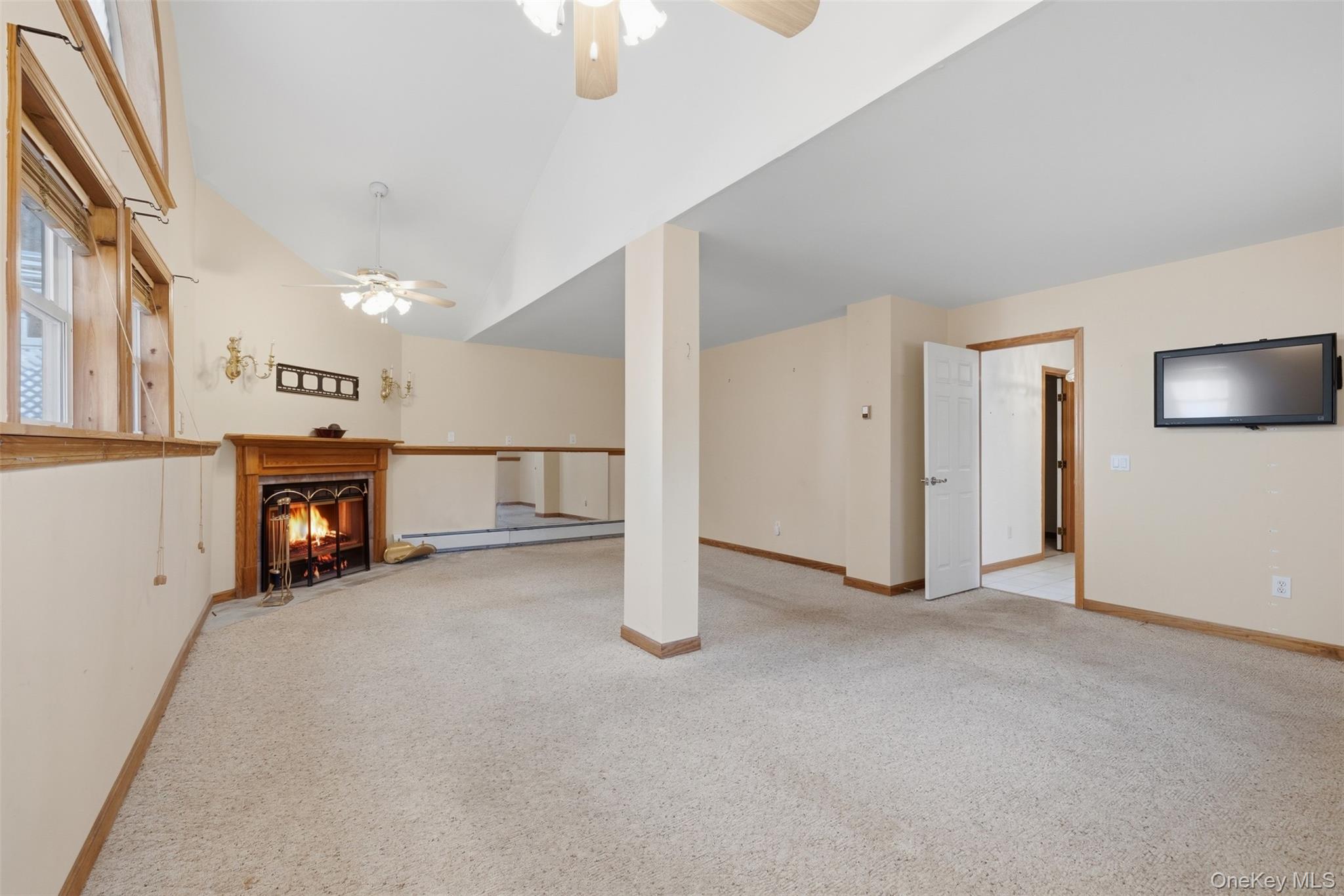 13 Stella Drive, Gardiner, NY 12525