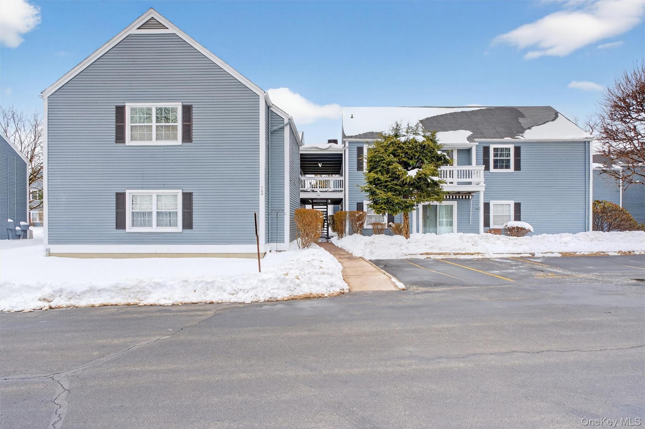 700 Commons Way # E, Fishkill, NY 12524