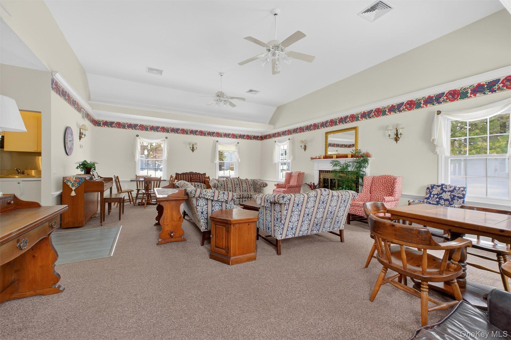 700 Commons Way # E, Fishkill, NY 12524