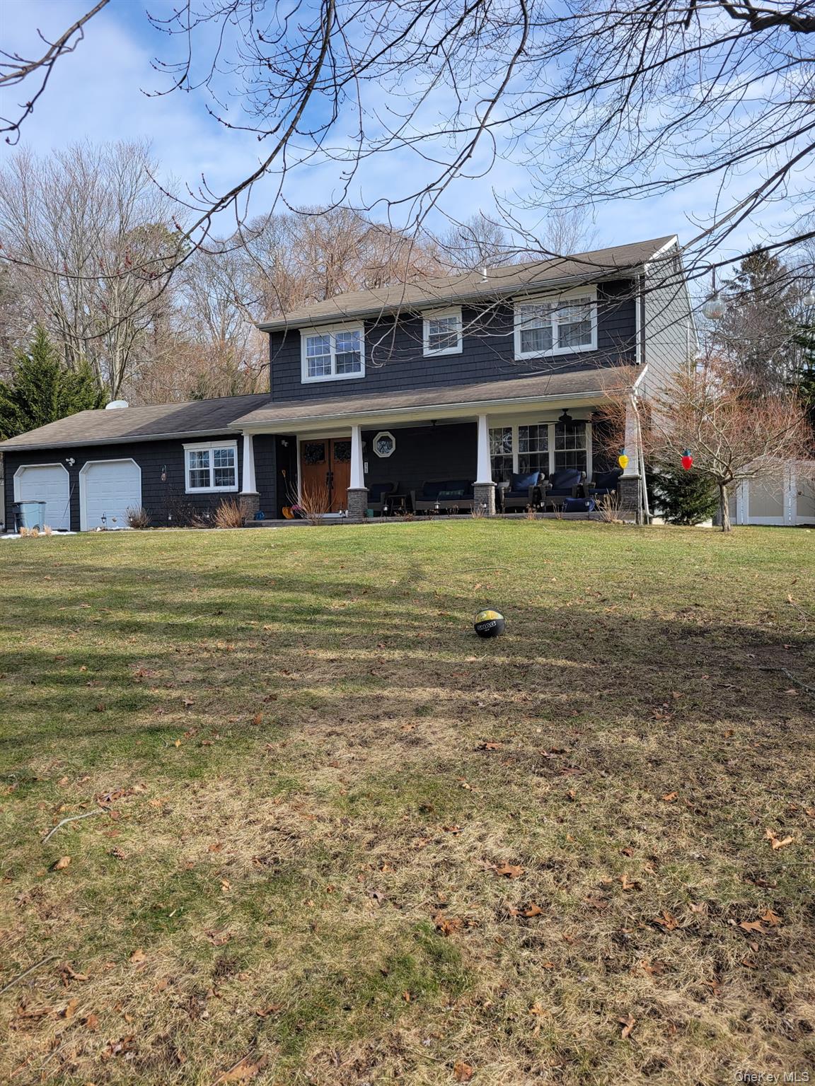 11 Reynolds Road, Shoreham, NY 11786