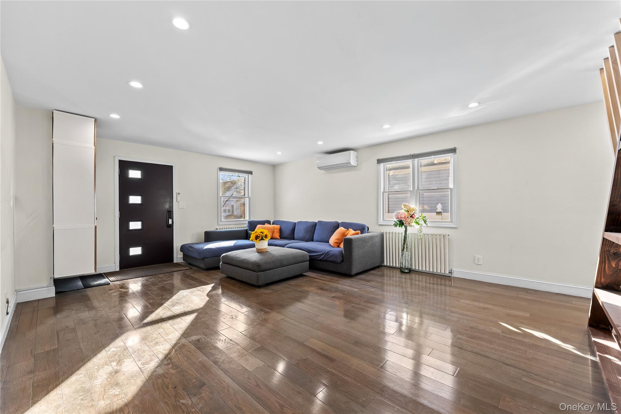 16337 20th Avenue, Whitestone, NY 11357