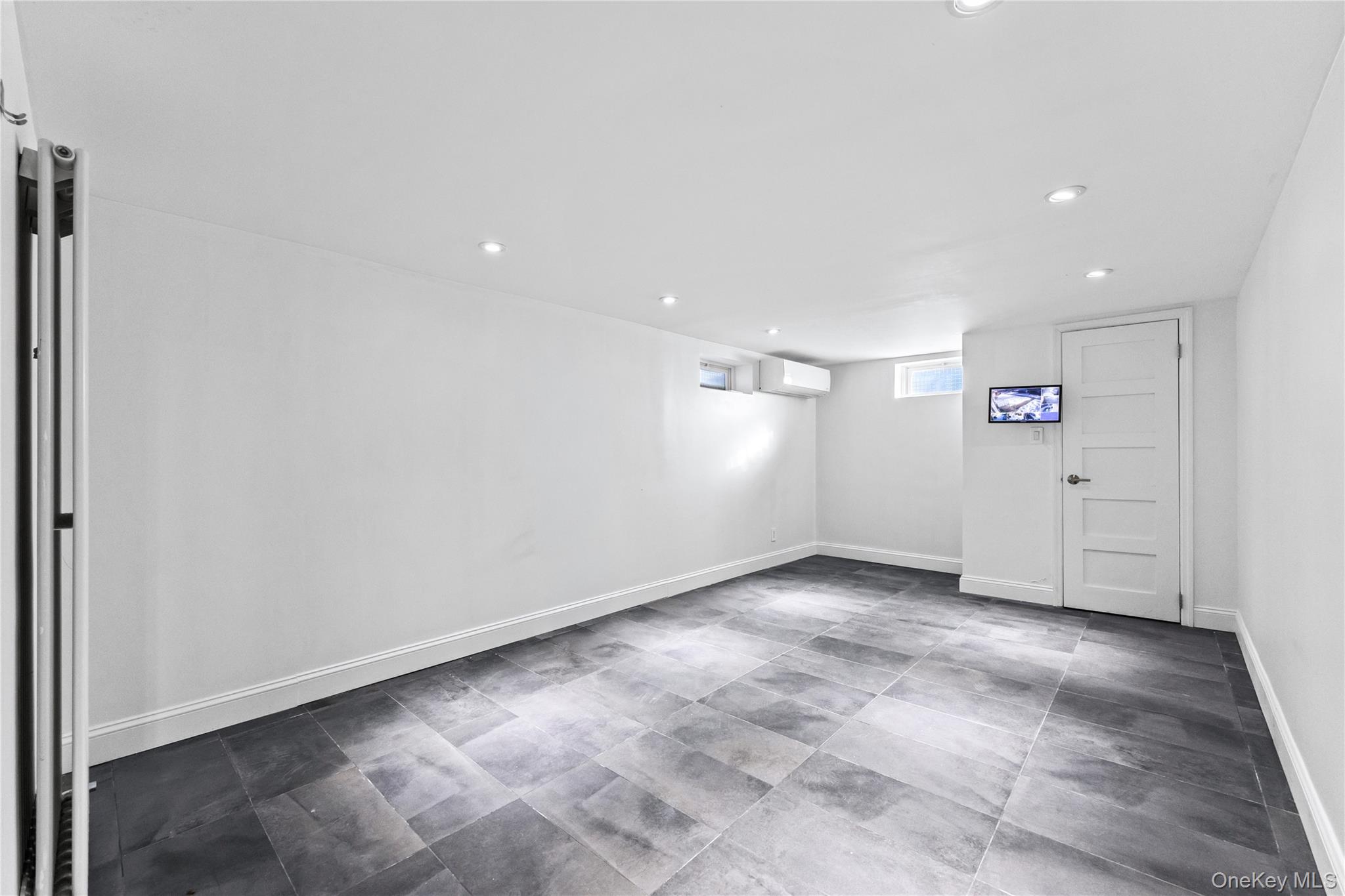 16337 20th Avenue, Whitestone, NY 11357