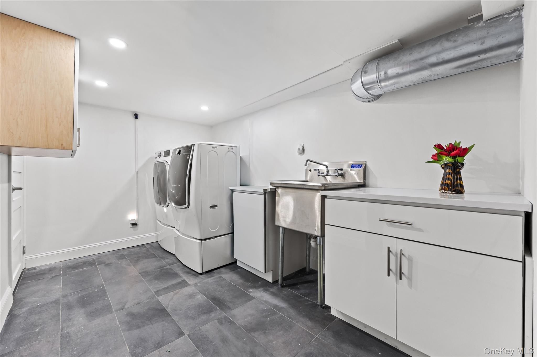 16337 20th Avenue, Whitestone, NY 11357