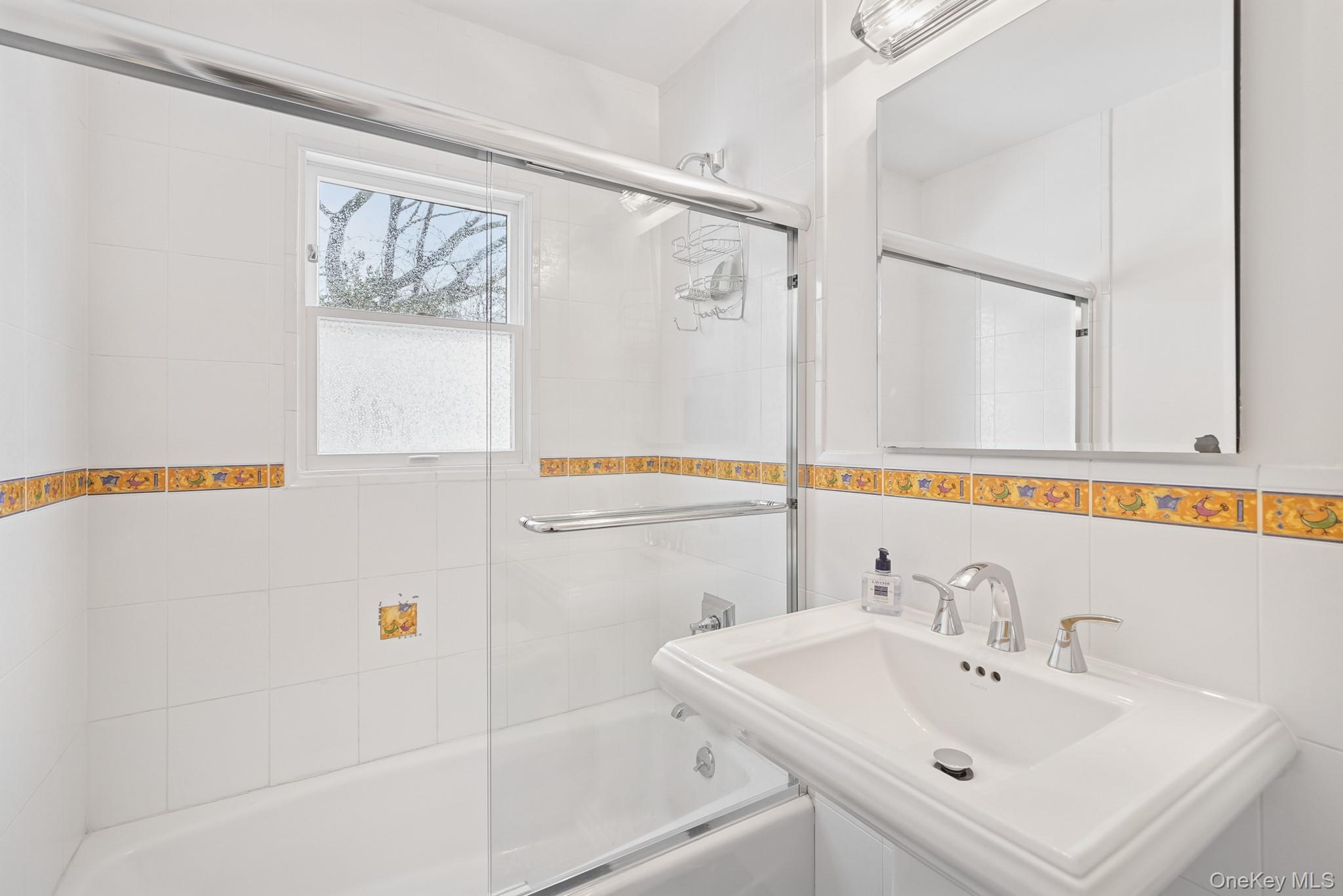 33 Overlook Road, Ardsley, NY 10502