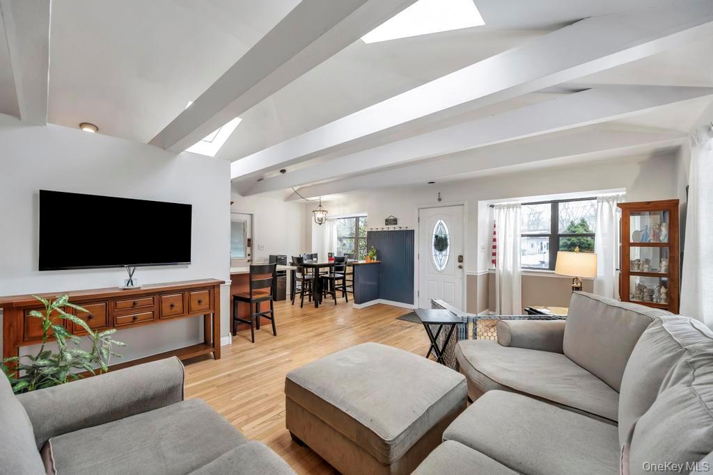 427 Helene Avenue, Shirley, NY 11967