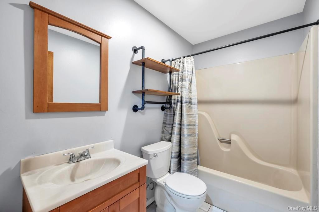 427 Helene Avenue, Shirley, NY 11967