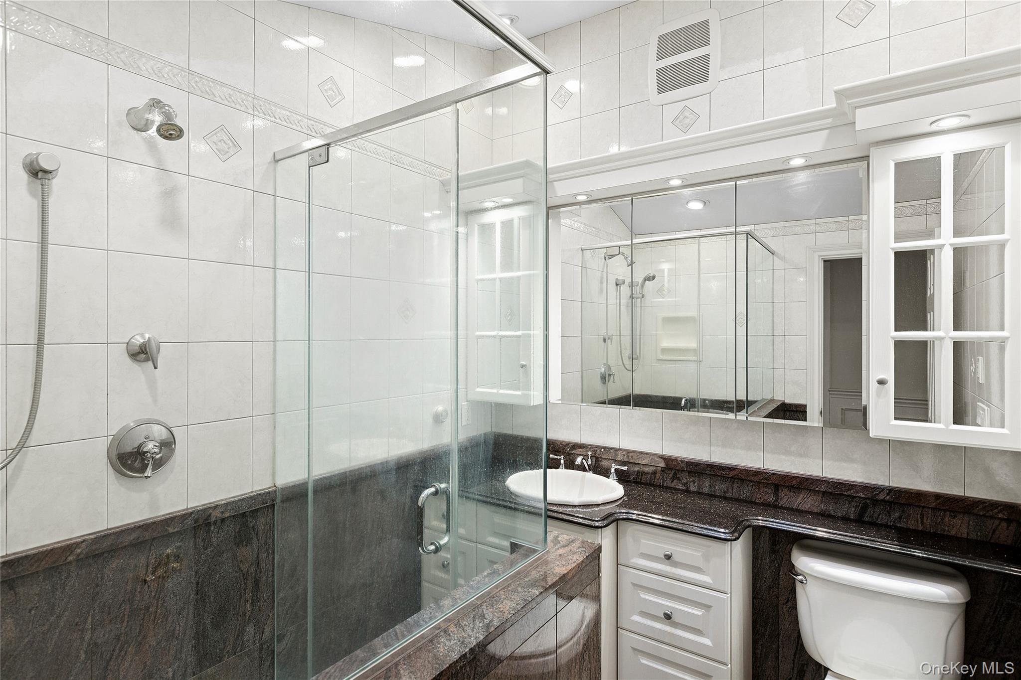 922 Leeds Drive, North Bellmore, NY 11710