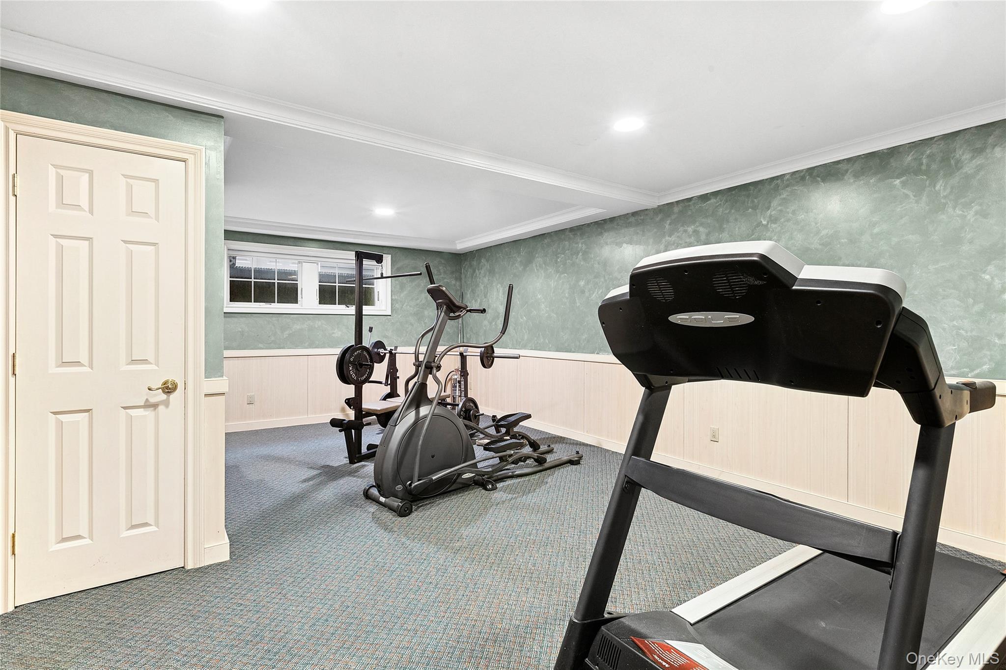 922 Leeds Drive, North Bellmore, NY 11710