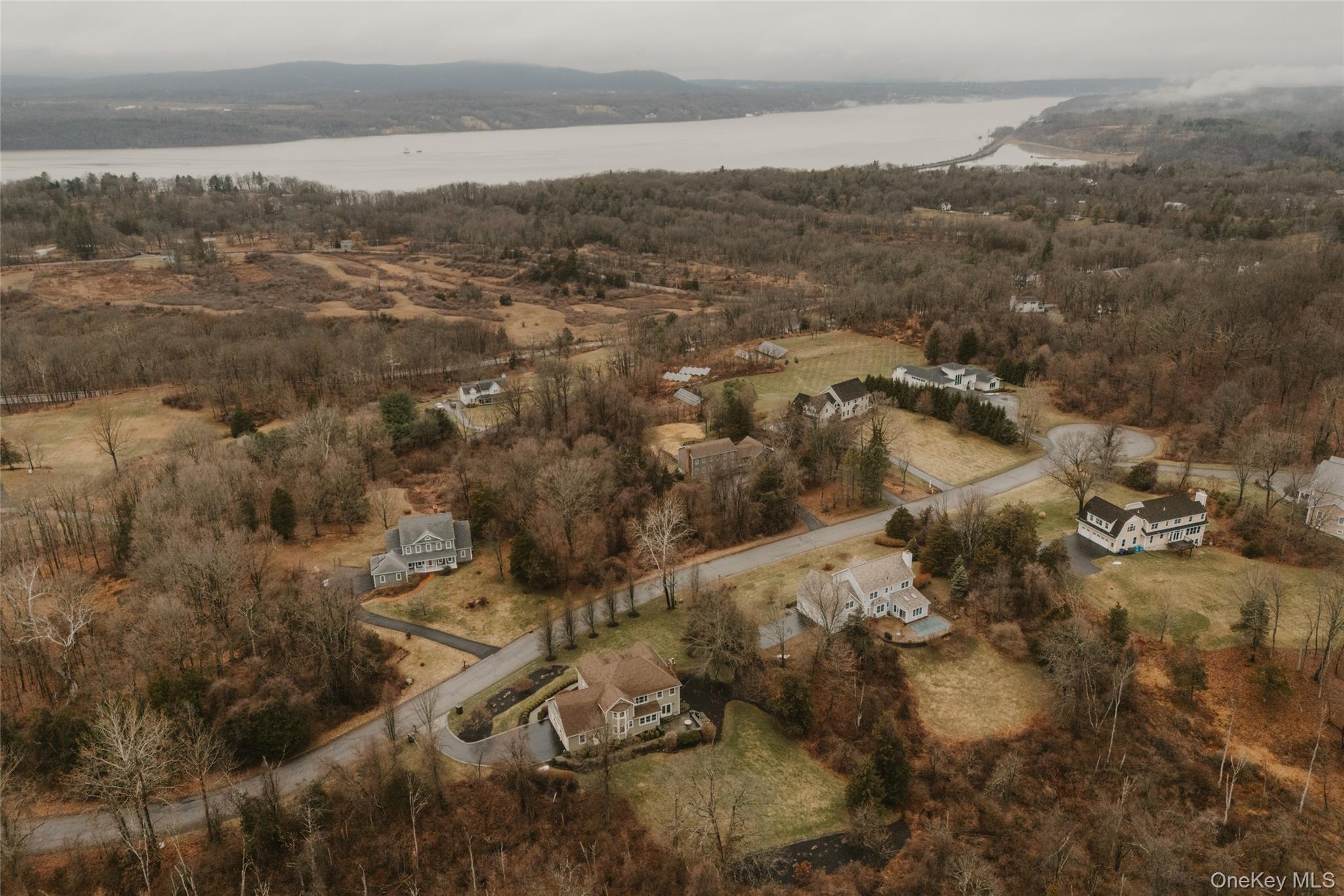 6 Nichris Lane, Staatsburg, NY 12580