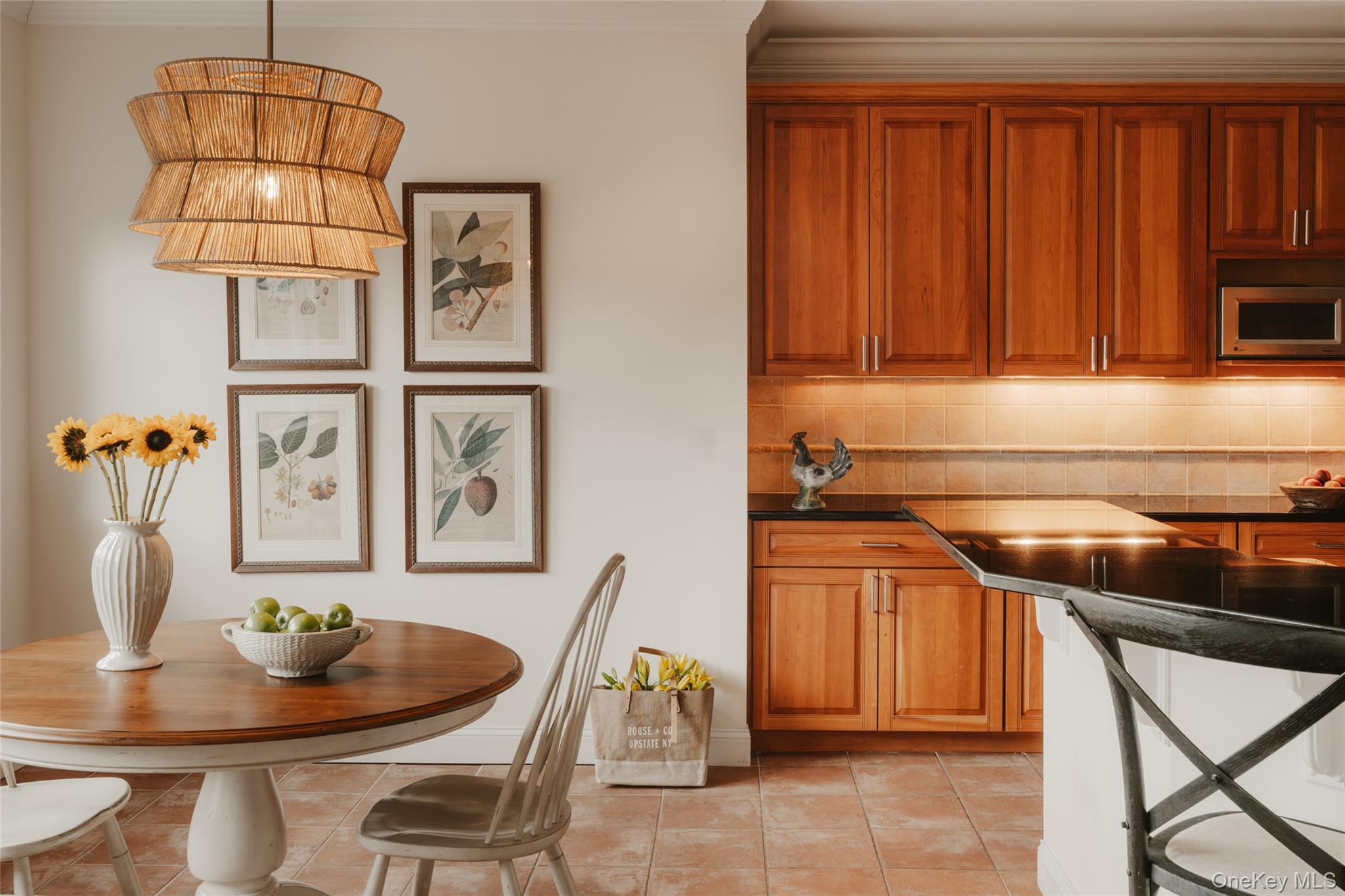 6 Nichris Lane, Staatsburg, NY 12580