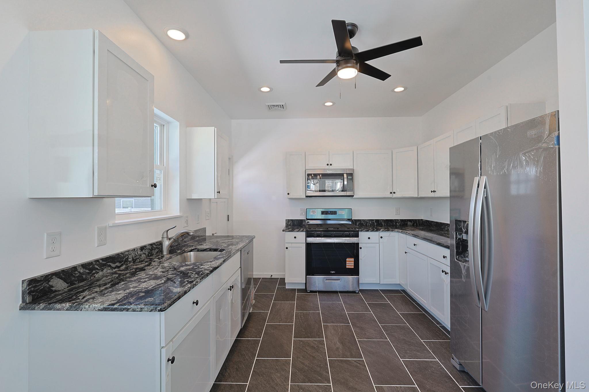 17 Brooklyn Street, Port Jervis, NY 12771