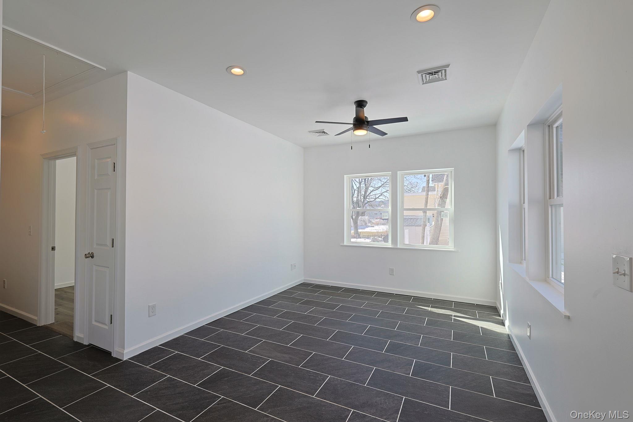 17 Brooklyn Street, Port Jervis, NY 12771