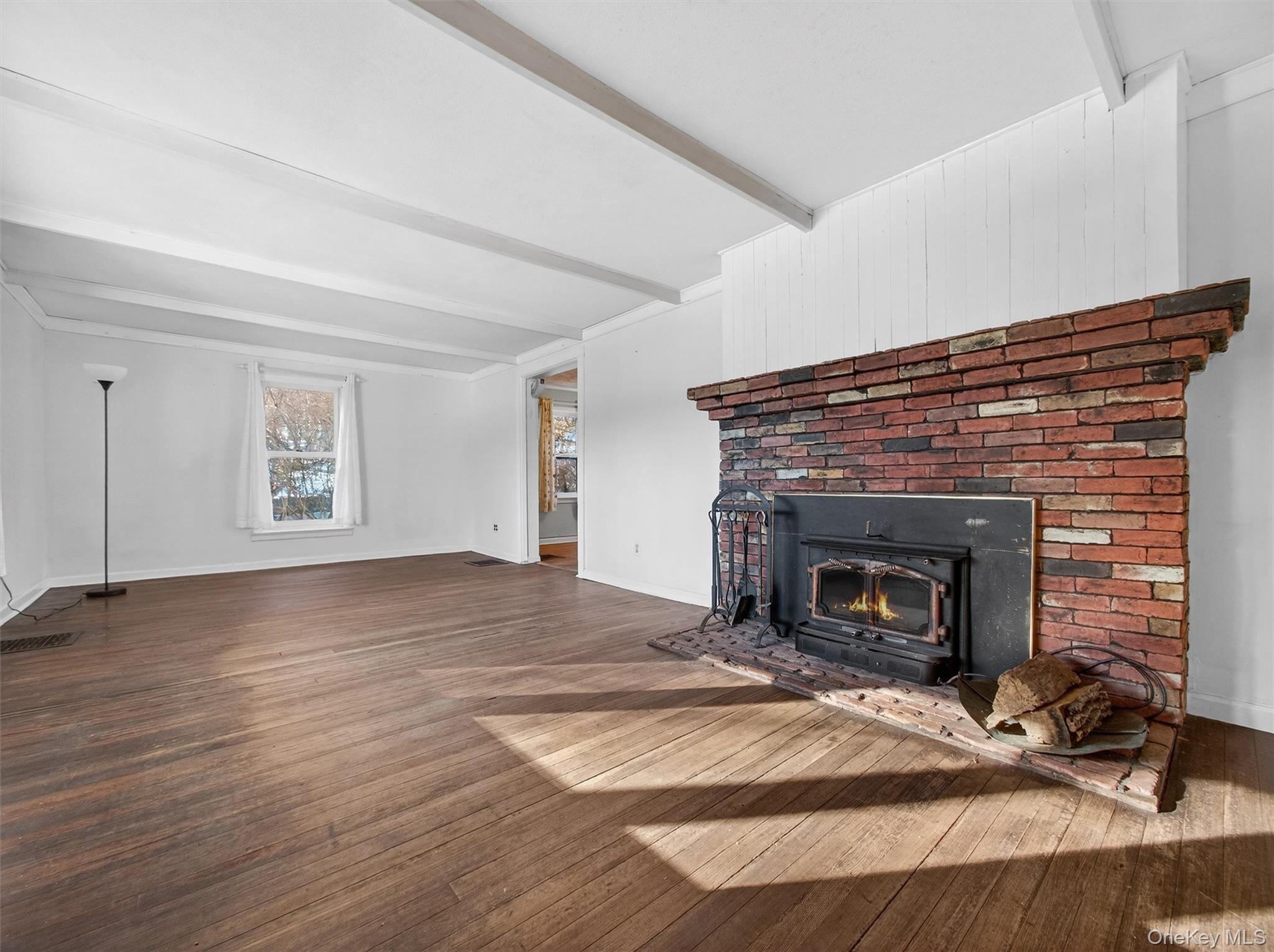 325 Haverstraw Road, Montebello, NY 10901