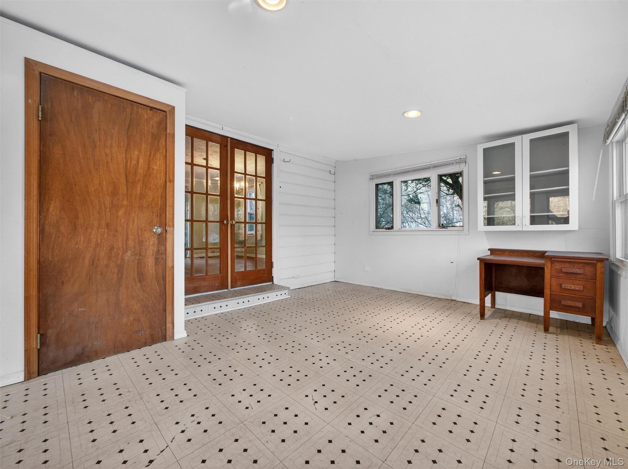 325 Haverstraw Road, Montebello, NY 10901