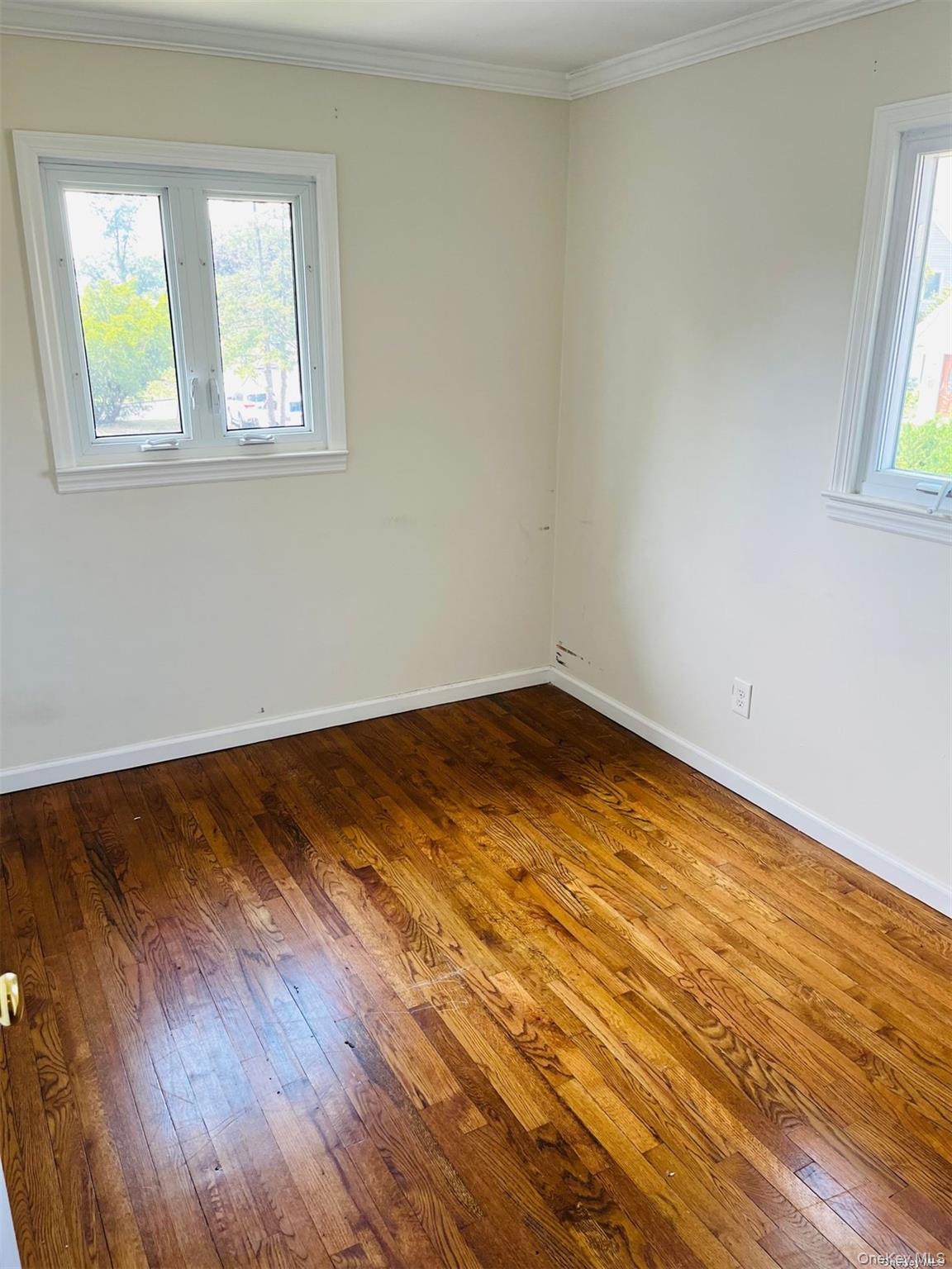 40 Willets Drive, Syosset, NY 11791