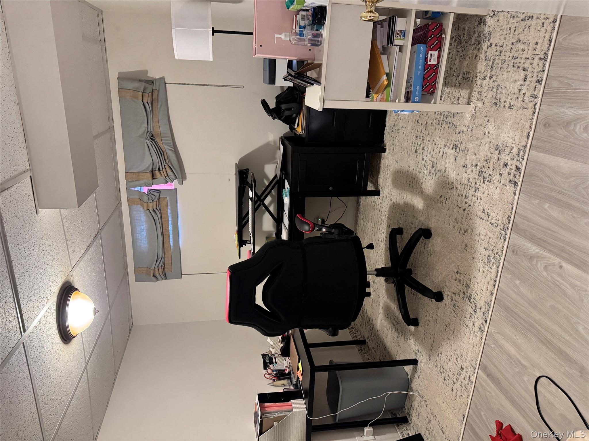 40 Willets Drive, Syosset, NY 11791