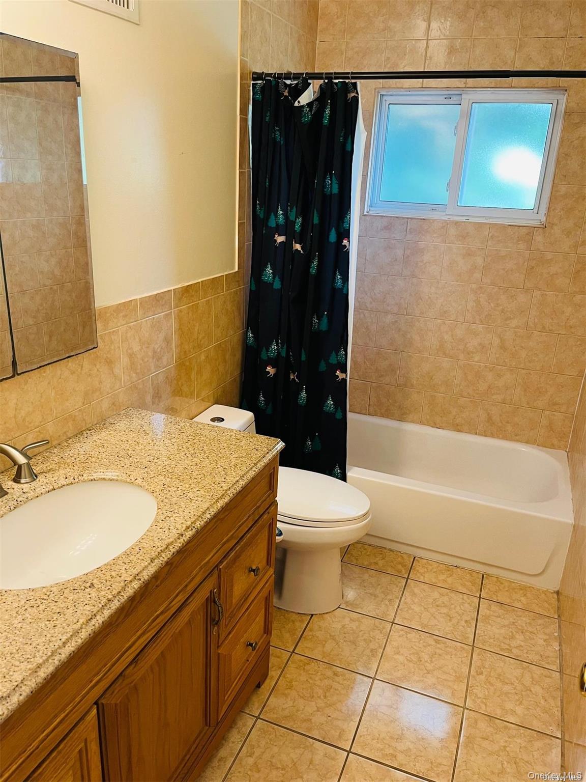 40 Willets Drive, Syosset, NY 11791