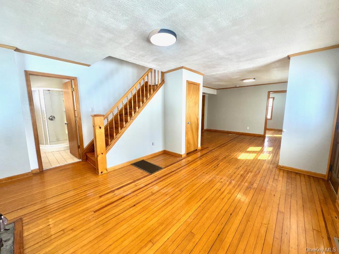 16 Lake Avenue, Monroe, NY 10950