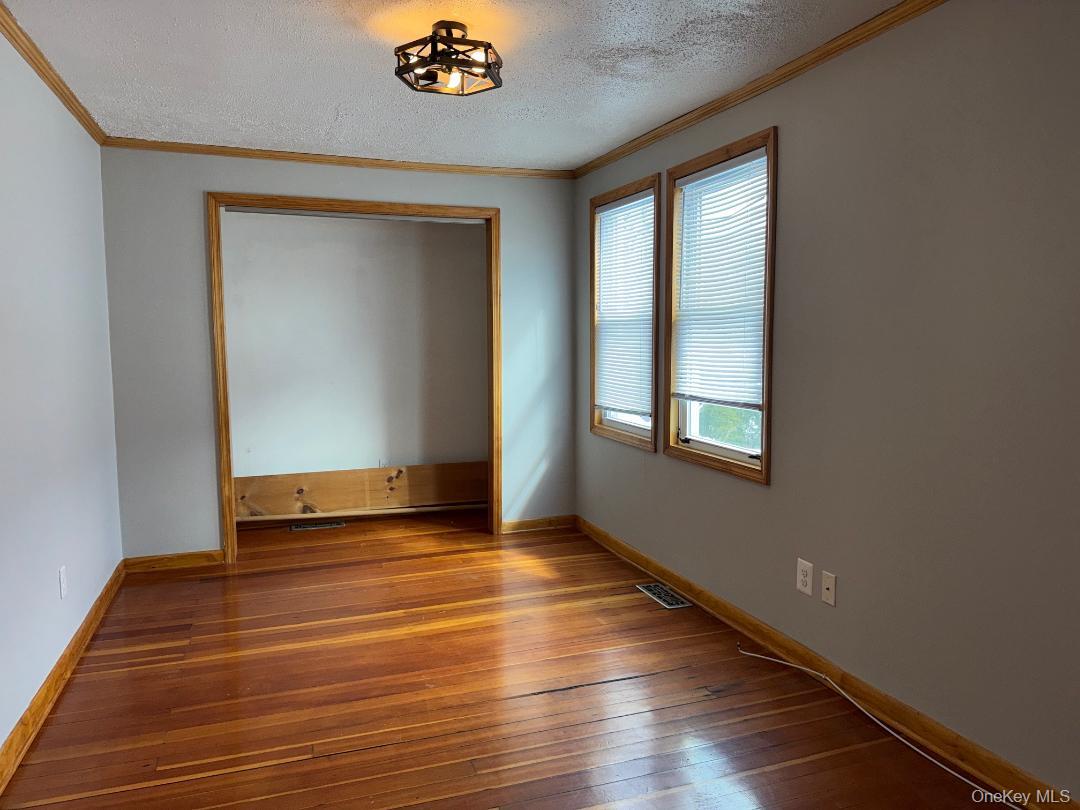 16 Lake Avenue, Monroe, NY 10950