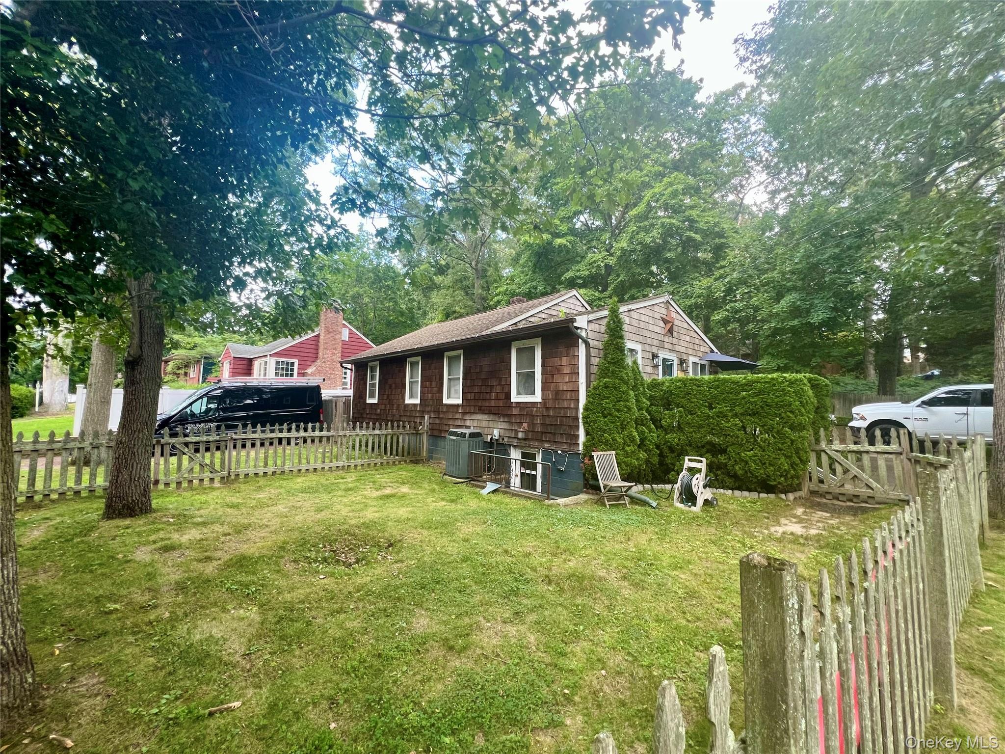 230 Lakeside Trail, Ridge, NY 11961