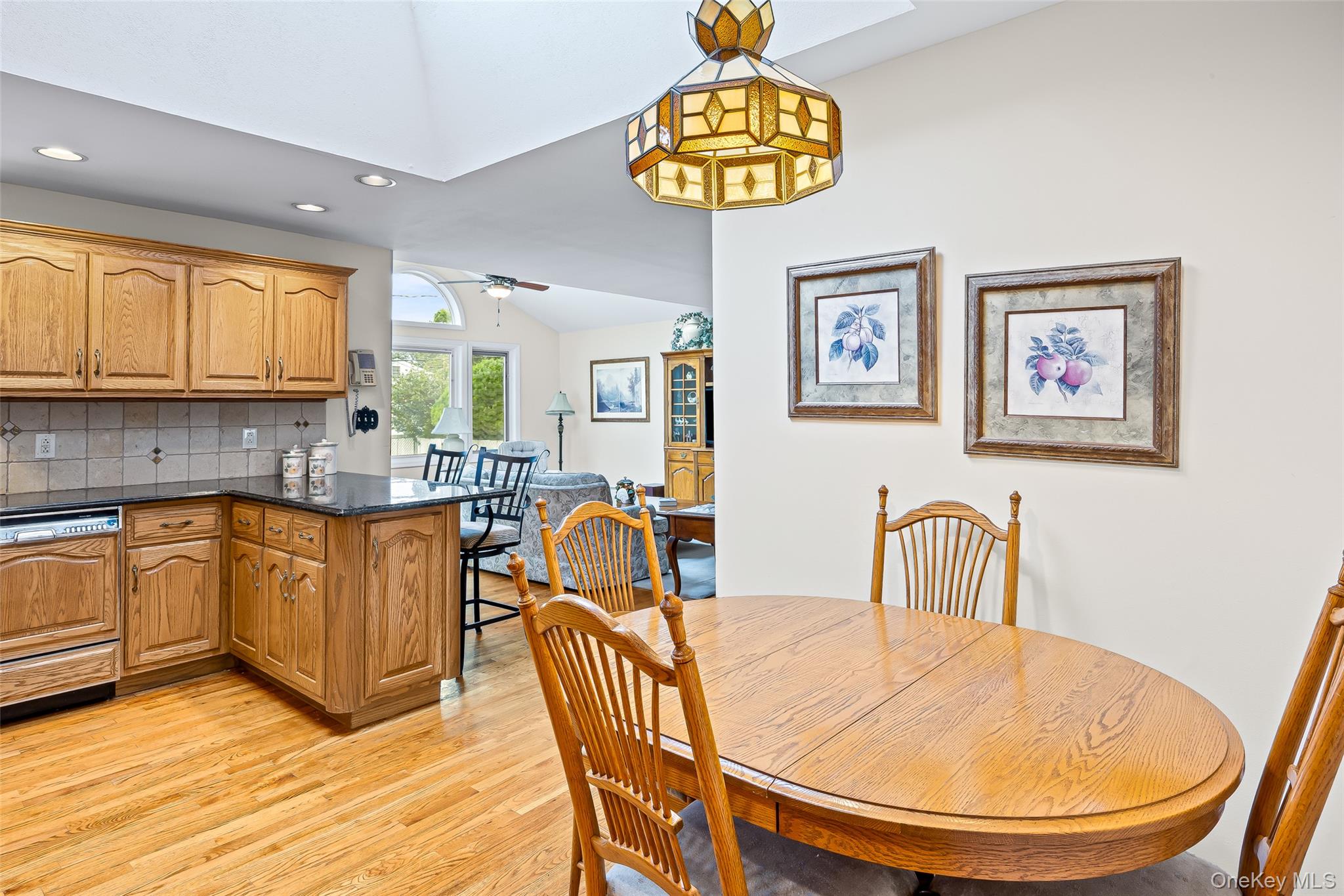 3 Louis Place, Nesconset, NY 11767