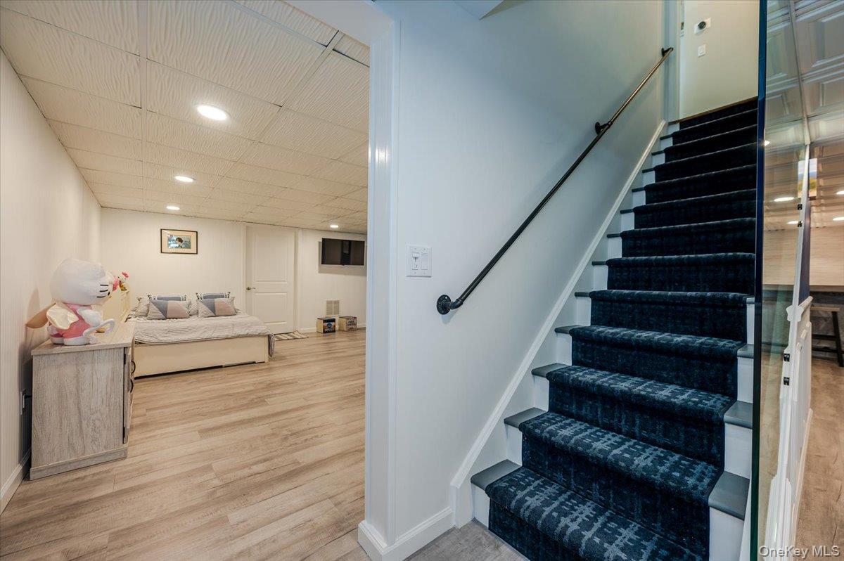 525 Rocky Point Road, East Marion, NY 11939