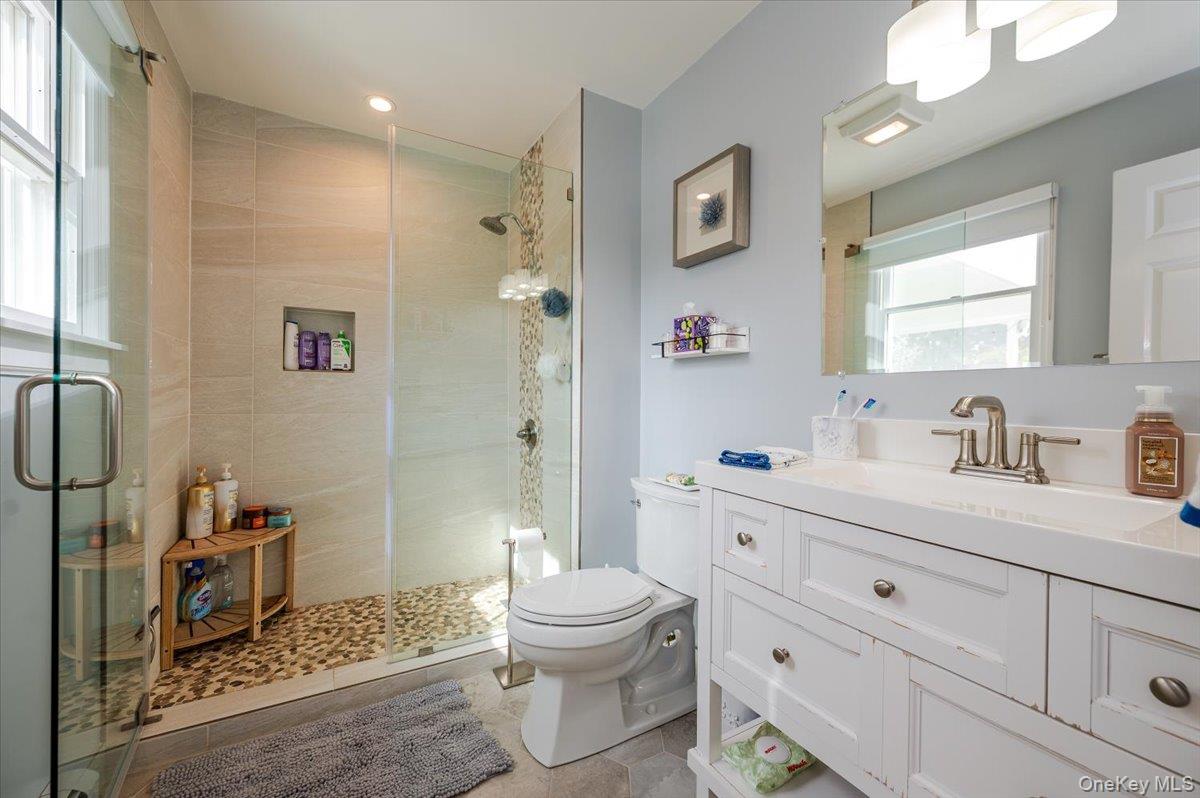 525 Rocky Point Road, East Marion, NY 11939