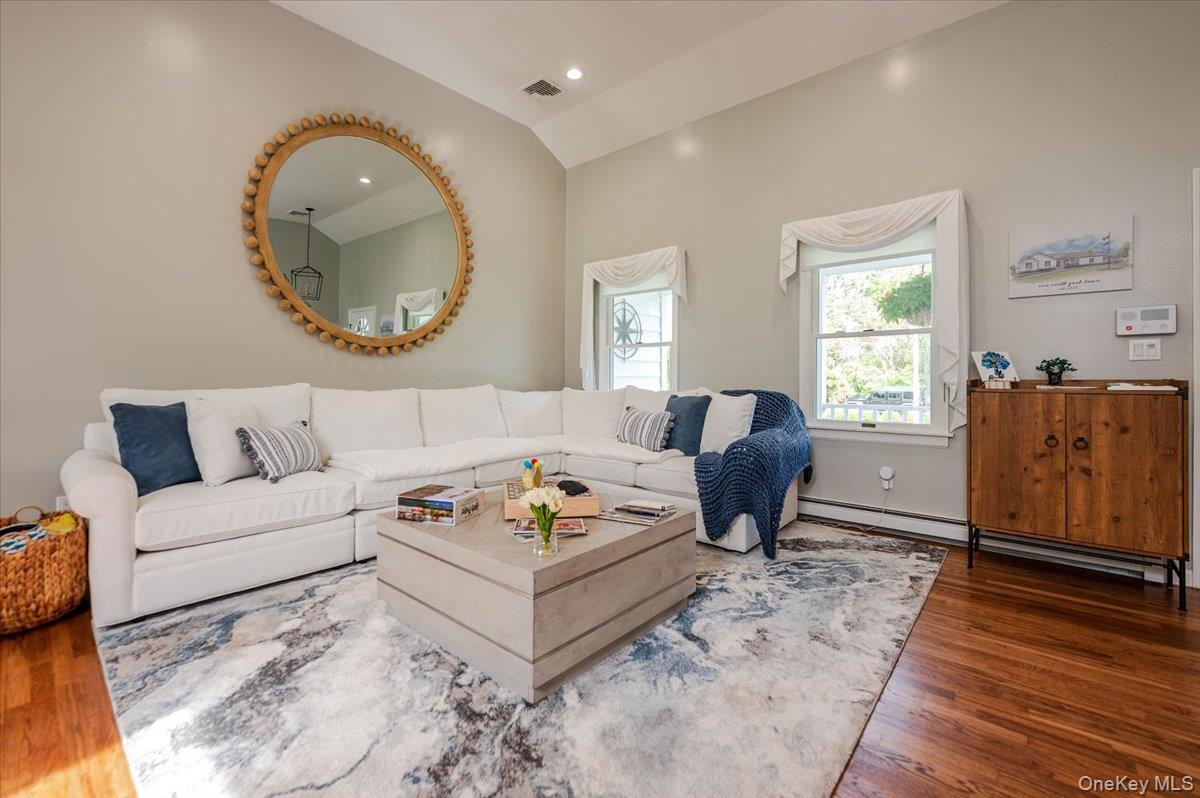 525 Rocky Point Road, East Marion, NY 11939