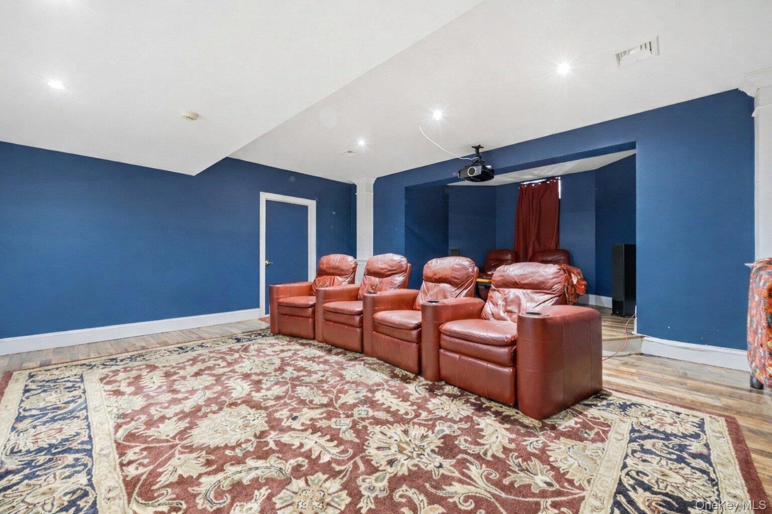 14 Stonewall Court, Warwick, NY 10990