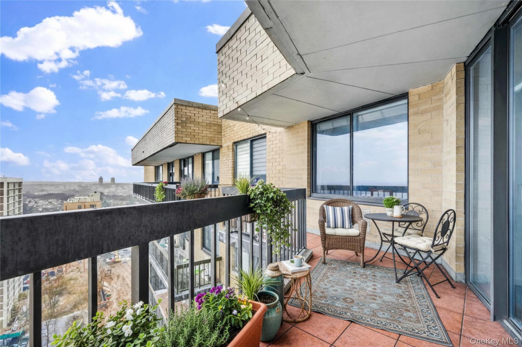 13835 Elder Avenue # Penthouse F, Flushing, NY 11355