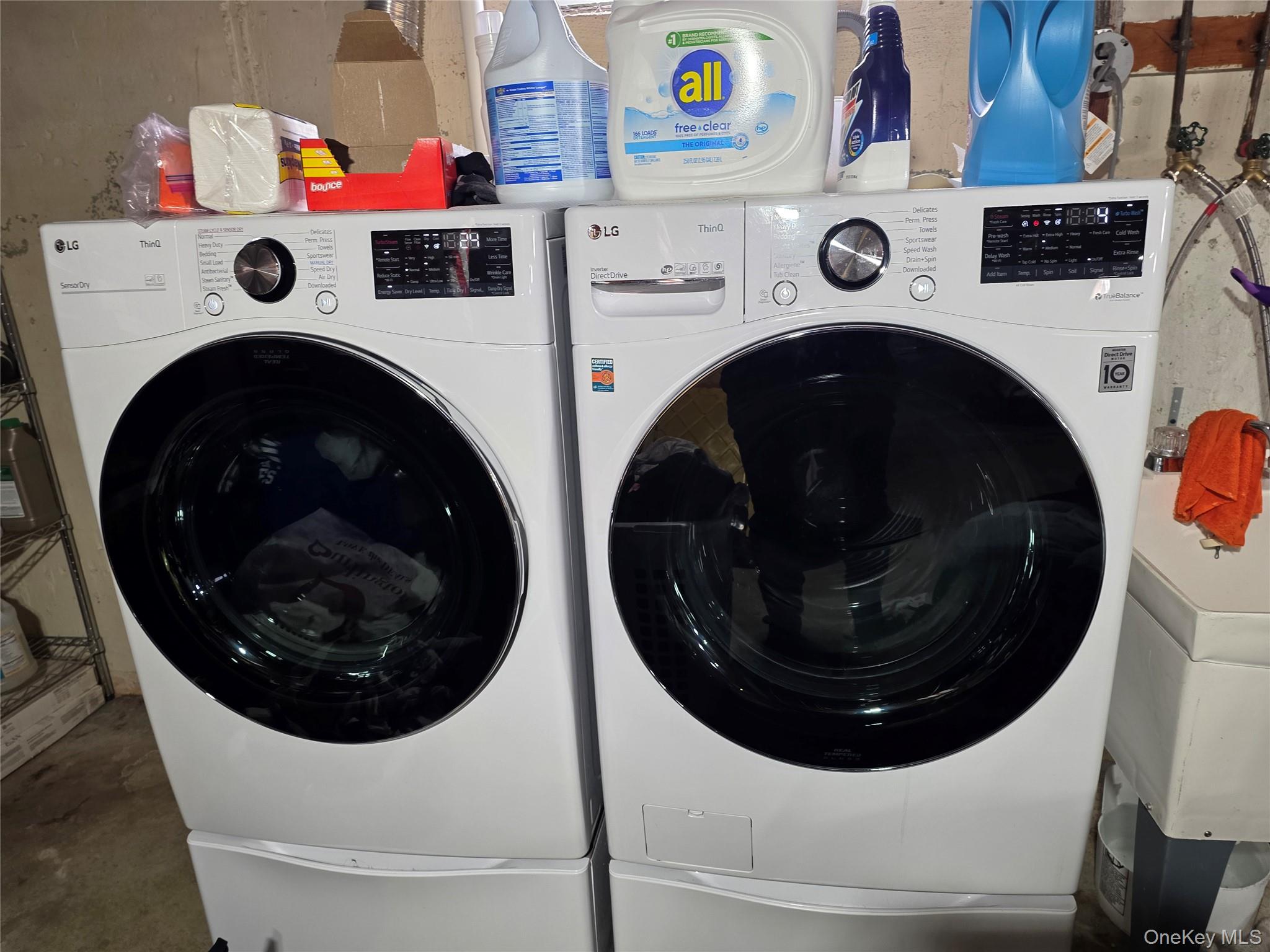 25 Fuller Street, Dix Hills, NY 11746