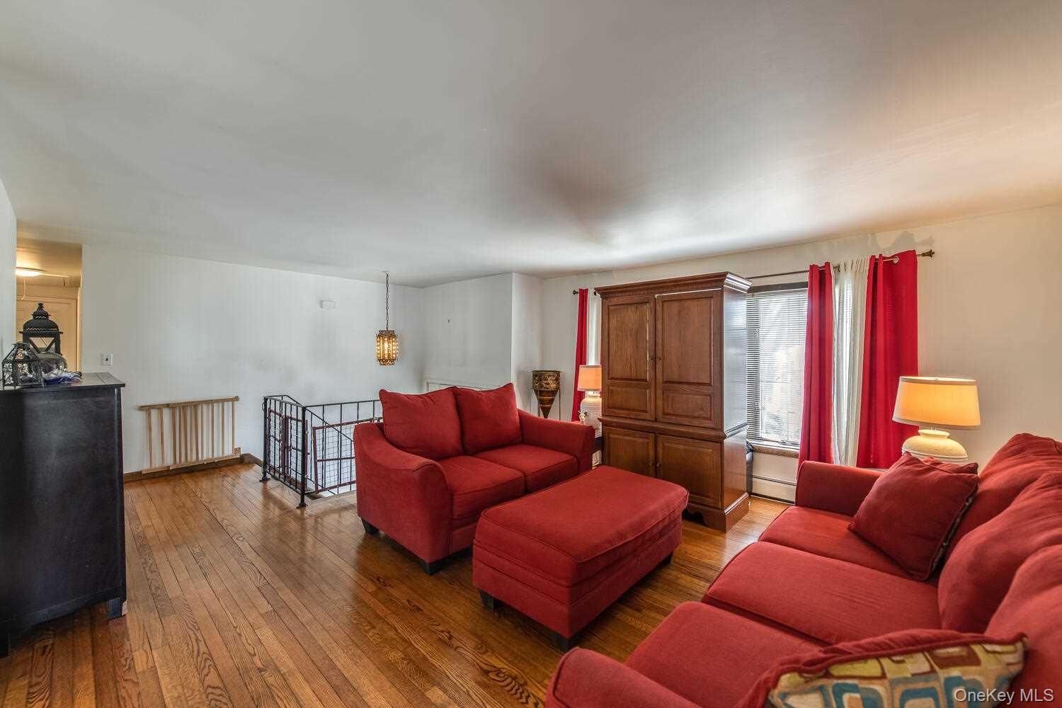 12 Dwyer Lane, Wappingers Falls, NY 12590