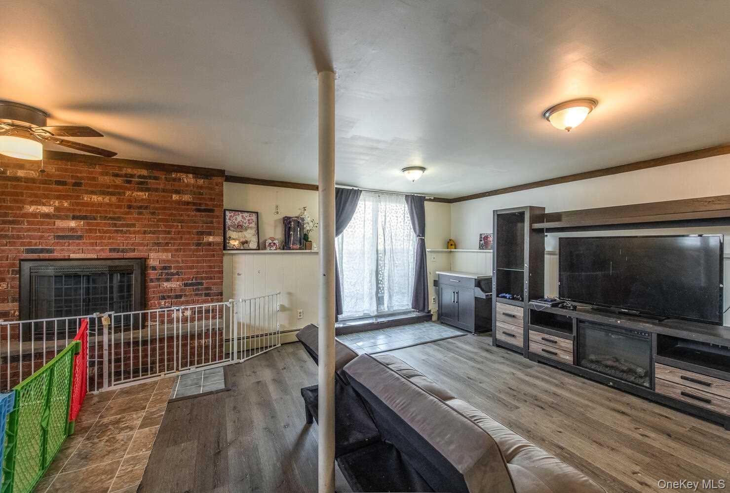 12 Dwyer Lane, Wappingers Falls, NY 12590