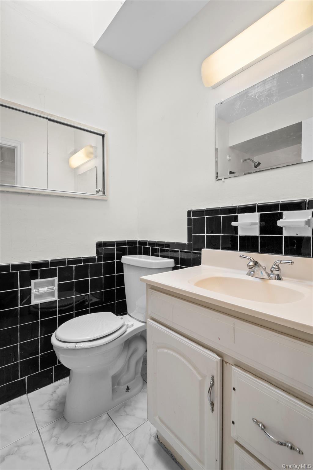 6810 60th Drive, Maspeth, NY 11378