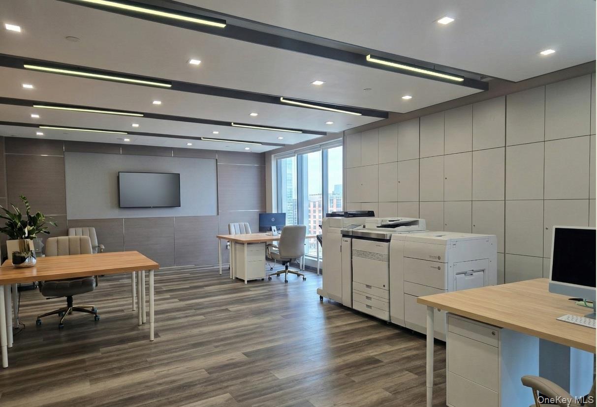 38-08 Union Street # 7AA, Flushing, NY 11354