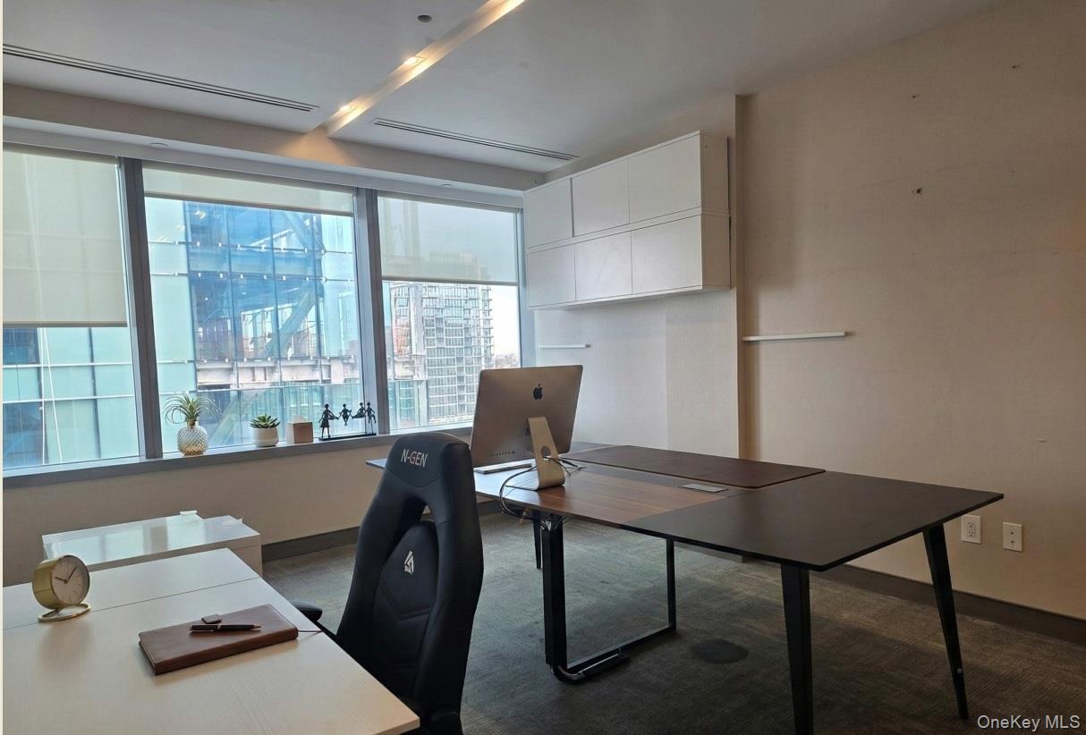 38-08 Union Street # 7AA, Flushing, NY 11354