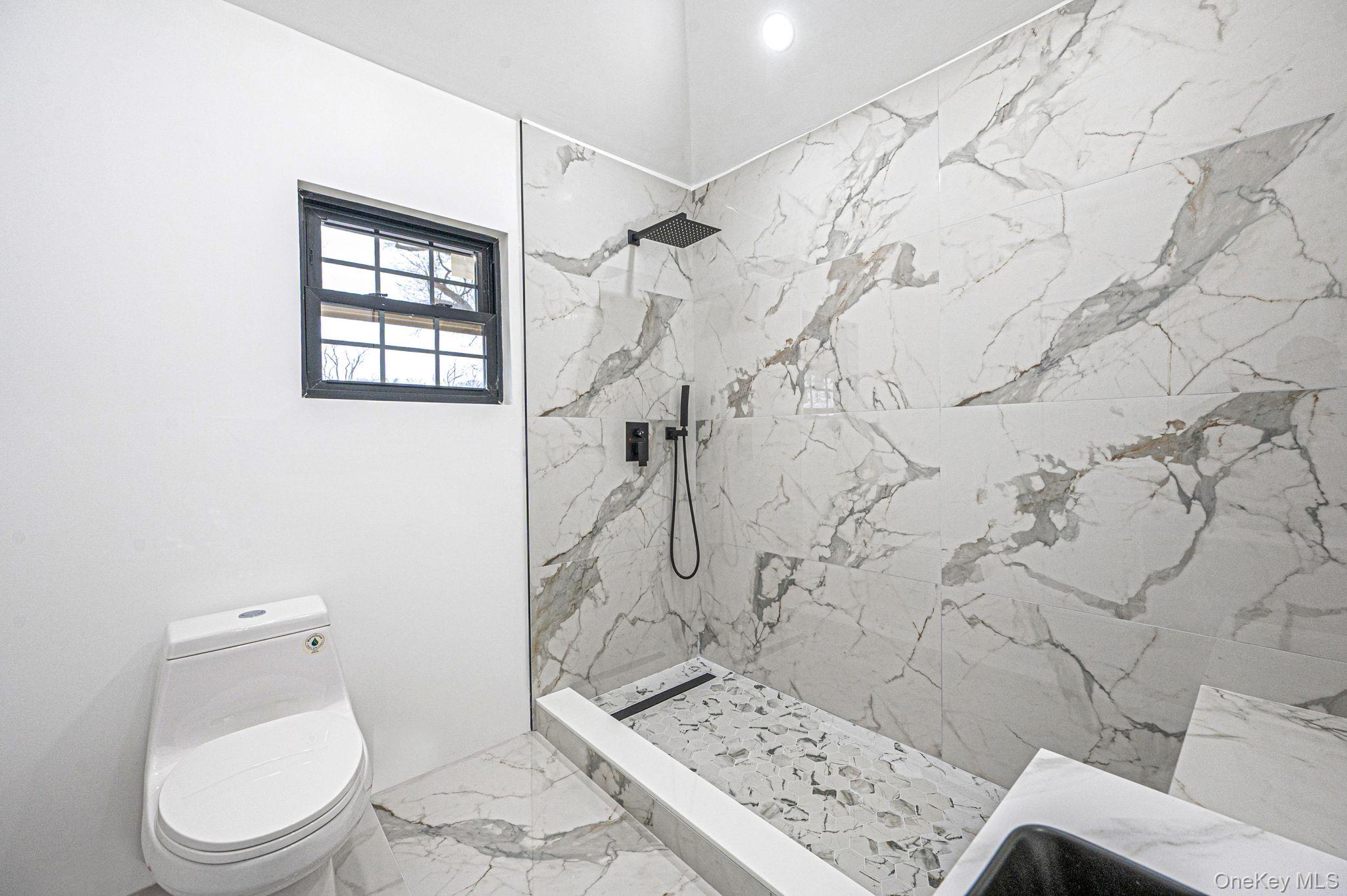 200 Evans Avenue, Freeport, NY 11520