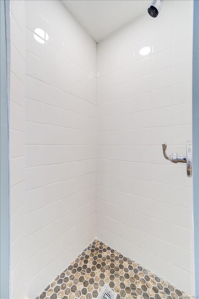 Sloatsburg, NY 10974