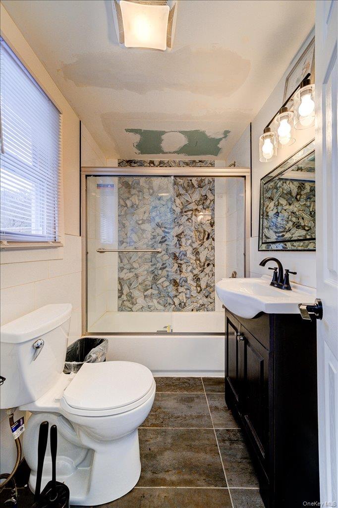 Sloatsburg, NY 10974