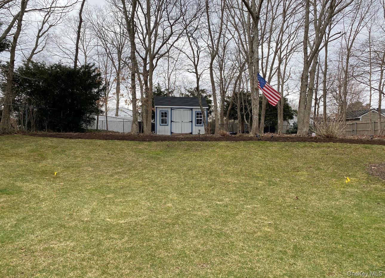 6 Madsen Court, Mount Sinai, NY 11766