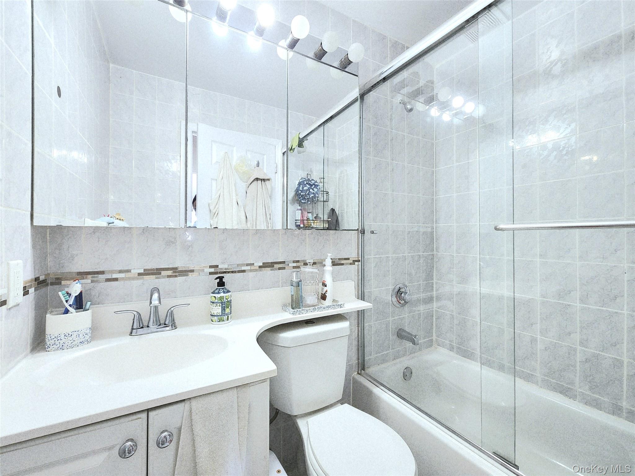 93-05 91st Avenue, Woodhaven, NY 11421