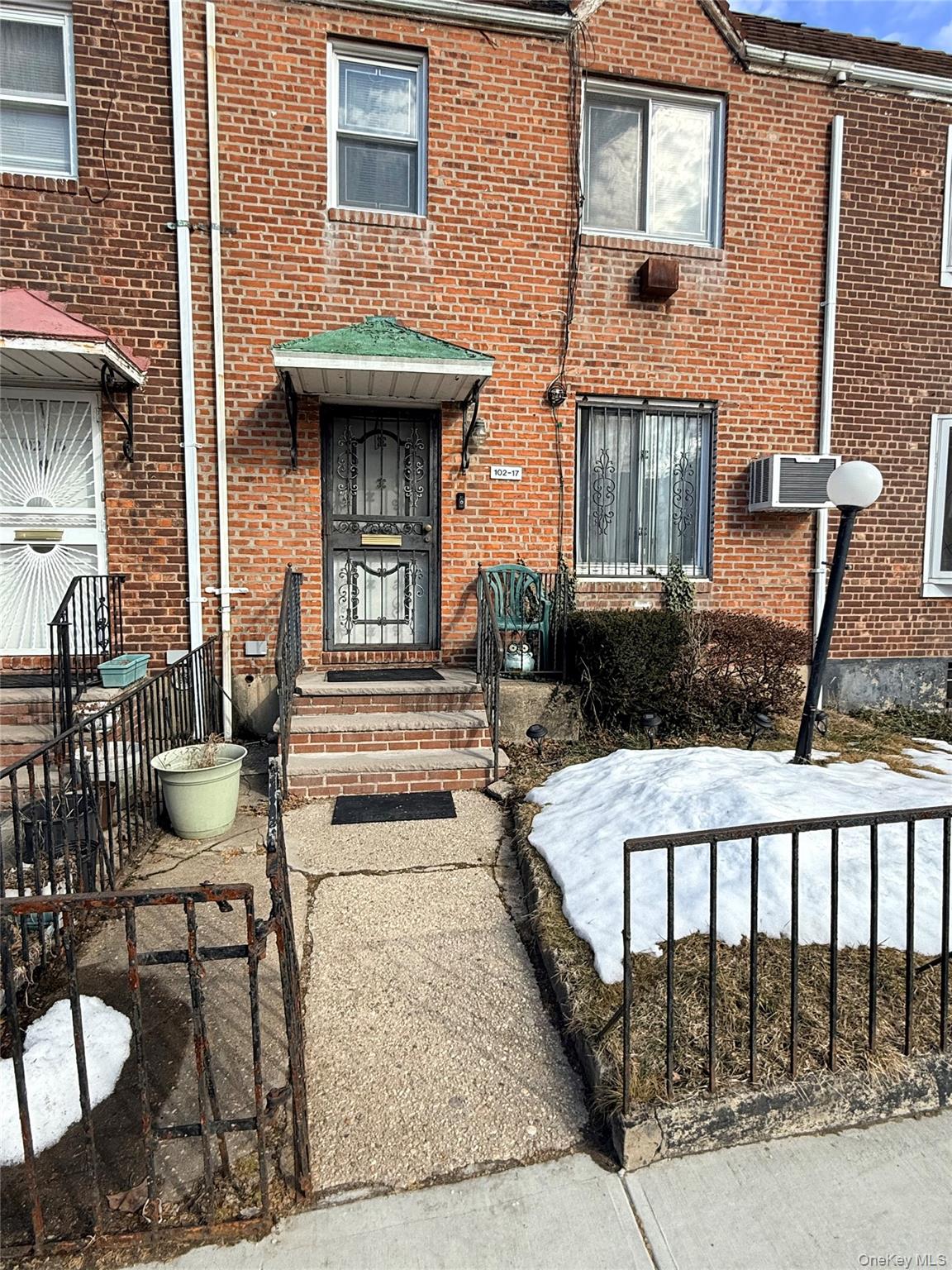 10217 183rd Place, Hollis, NY 11423