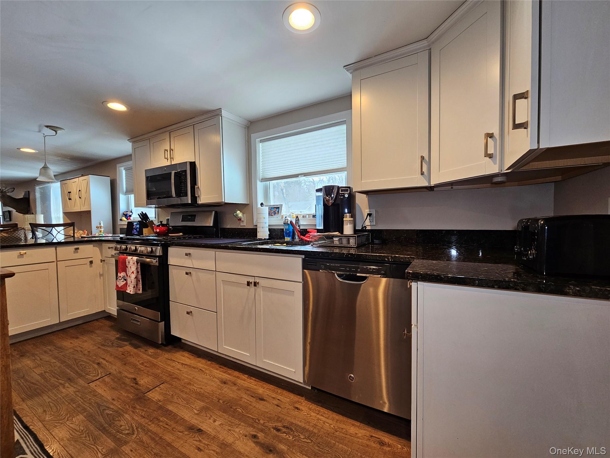 3 Mary Drive, Bloomingburg, NY 12721