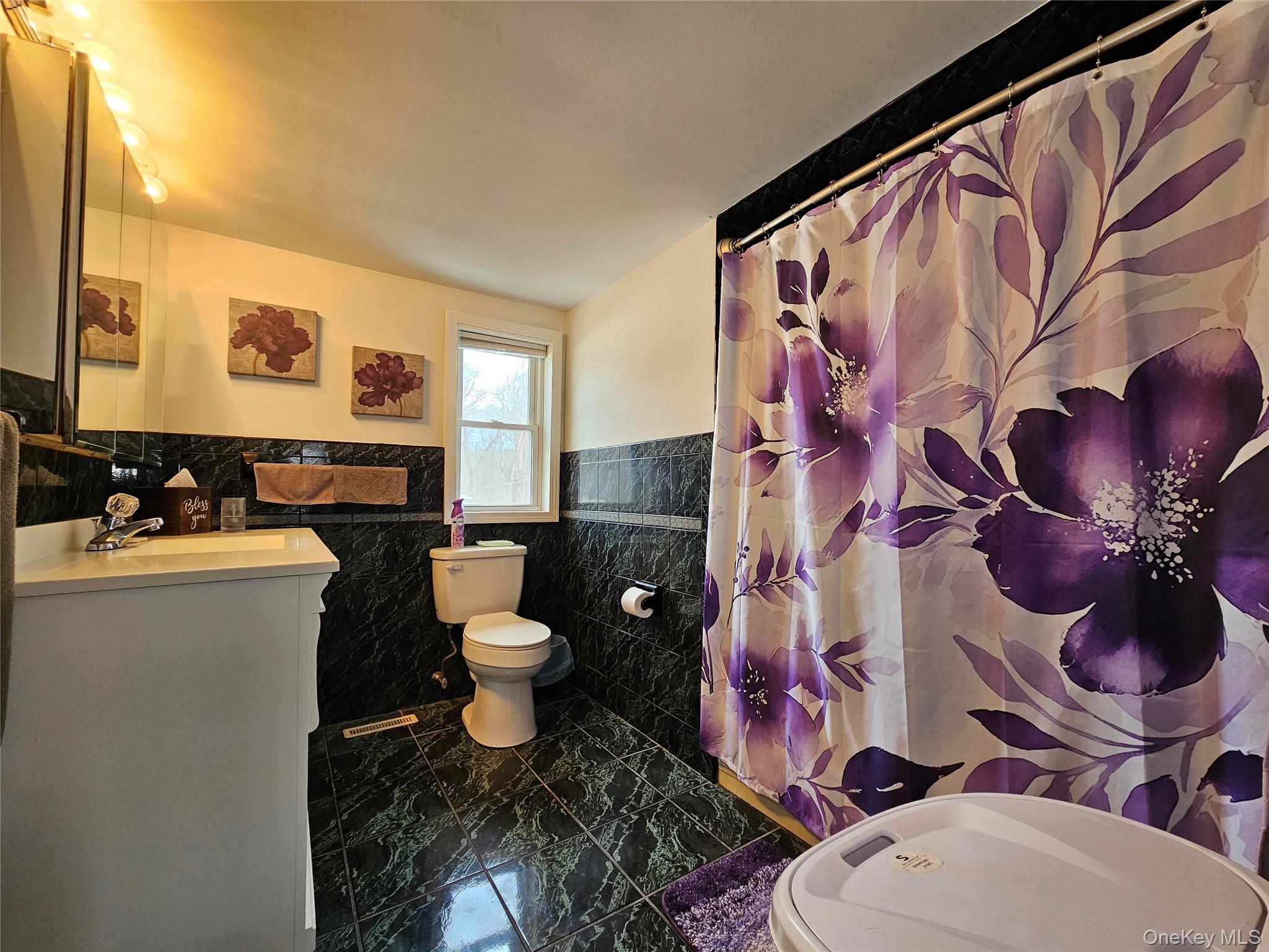 3 Mary Drive, Bloomingburg, NY 12721