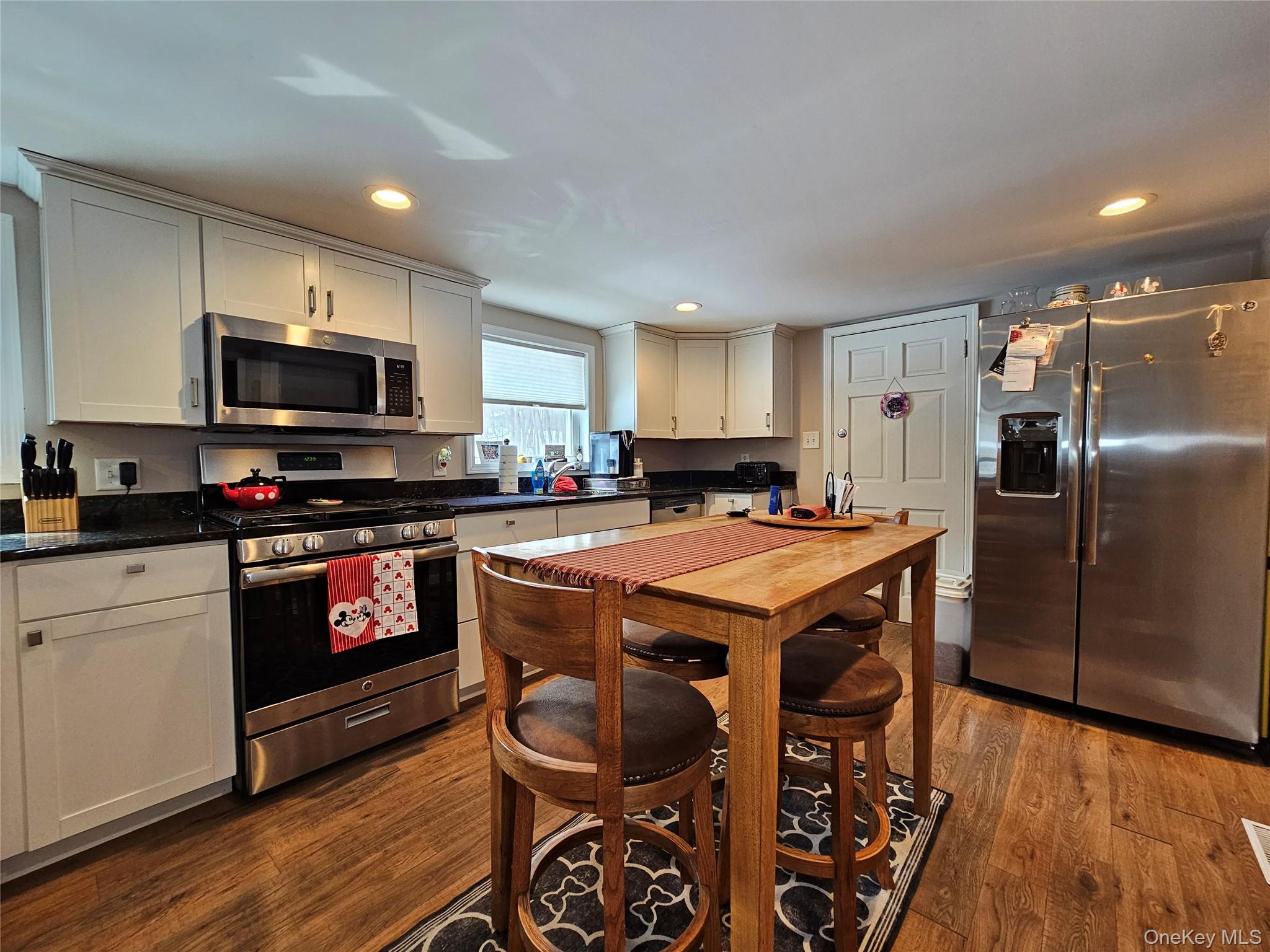 3 Mary Drive, Bloomingburg, NY 12721