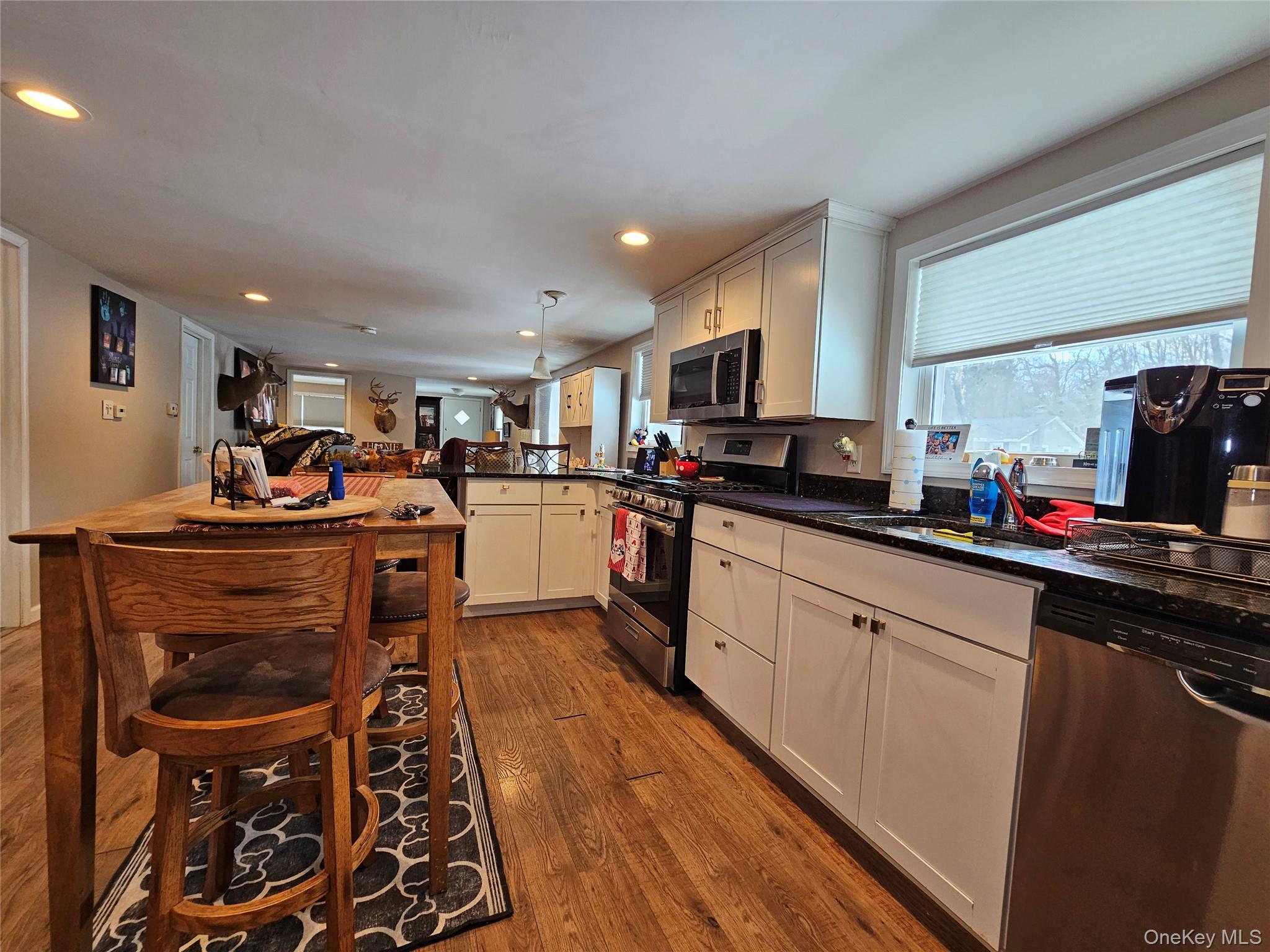 3 Mary Drive, Bloomingburg, NY 12721