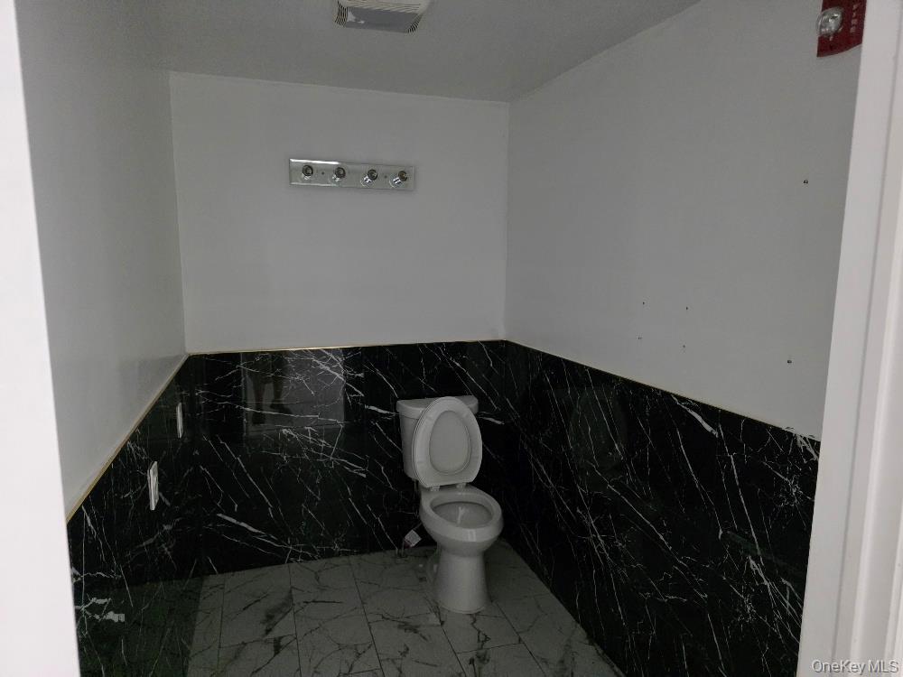 983-985 CHURCH STREET, Baldwin, NY 11510