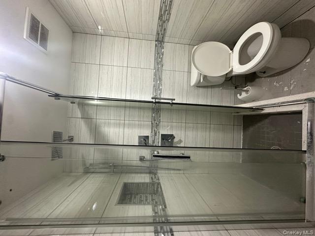 7836 69th Avenue, Middle Village, NY 11379